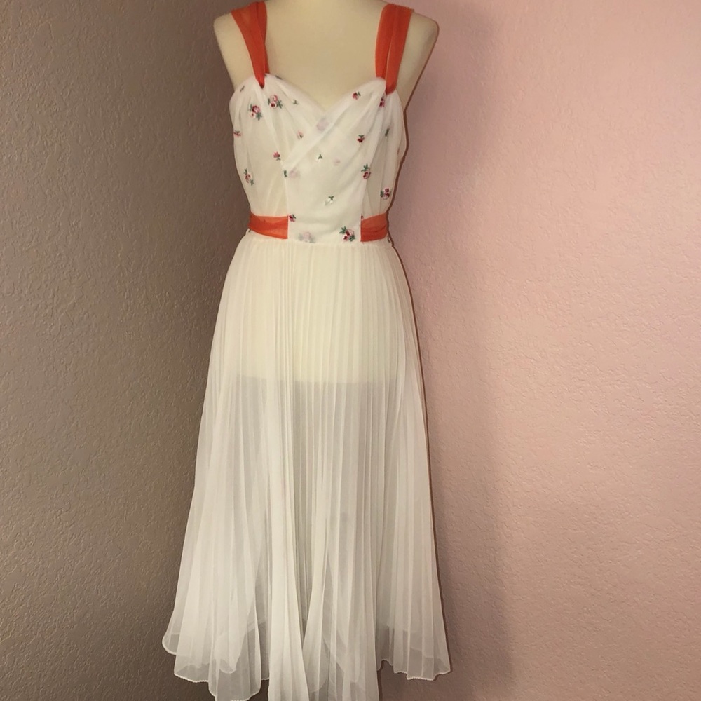 Vintage 1950s 60s embroidered nightgown slip by Joan Dale pink coral and white S